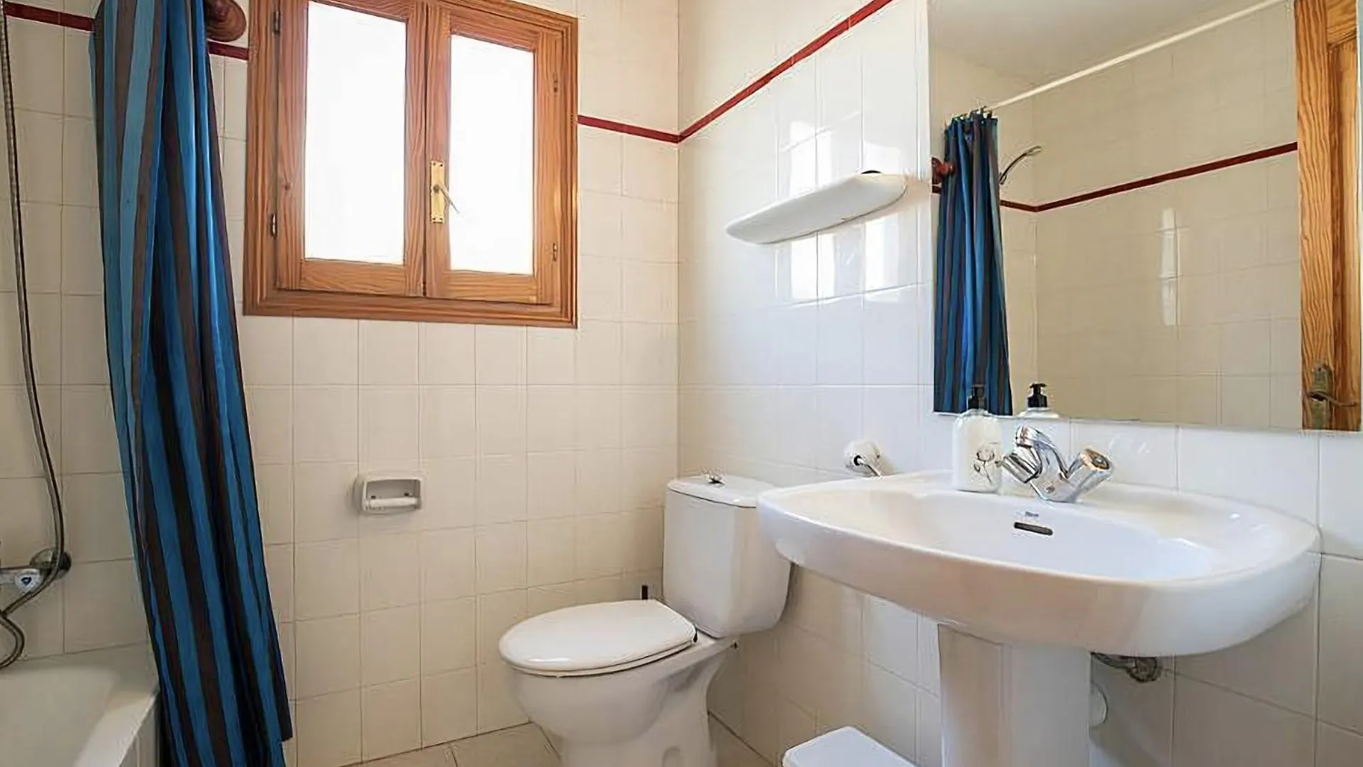 Villas Marineta Cala'N Blanes  Semesterbostad